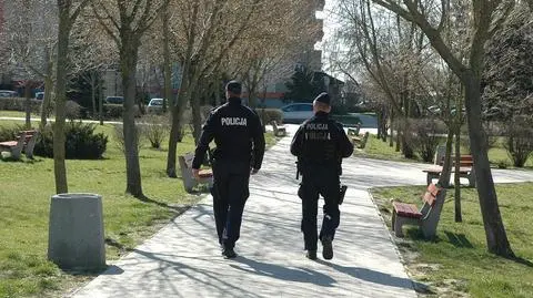 Przestrzegania nowych przepisów pilnują policjanci