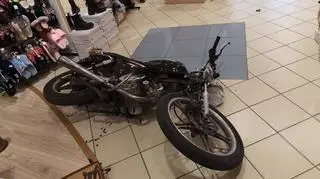 Motocyklista po zdarzeniu uciekł 
