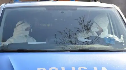 Przyszedł do swojej rodziny objętej kwarantanną. "Wszczął awanturę, zaatakował syna nożem i uciekł"