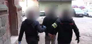 Policjanci zatrzymali do sprawy pięciu mężczyzn
