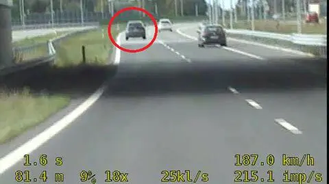 Mógł jechać 80 kilometrów na godzinę, jechał ponad 100 więcej. A za nim policjanci