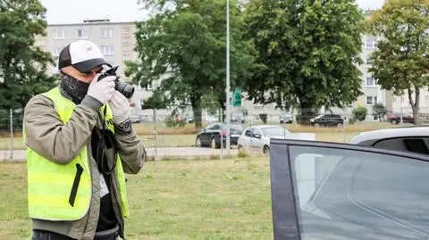 Wyrzucił z auta dwie torebki, grozi mu do 10 lat więzienia