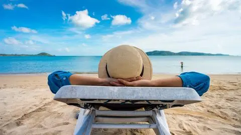 Poles seek leisure in countries that are still open despite COVID risks