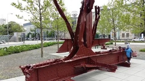 "Memory of destructive force". Pontiseum opens in Warsaw