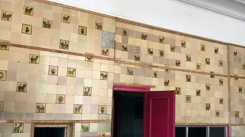 Amazing historic finding at Warsaw's legendary milk bar 