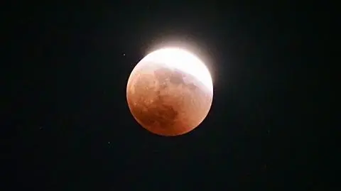 Całkowite zaćmienie księżyca