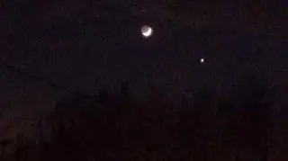Dzisiejsza koniunkcja. Wenus Księżyc i Jowisz