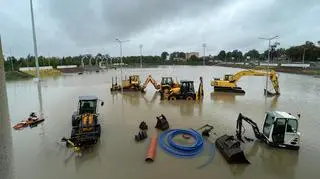 Zalany stadion w Dzierżoniowie