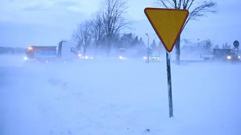 Śnieg. Trudne warunki pogodowe