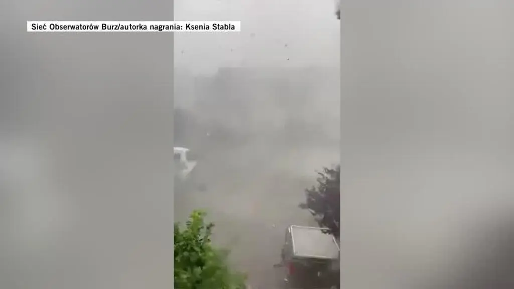 Tak wyglądało przejście superkomórki w miejscowości Pstrążna