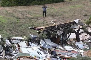 Silny wiatr zdewastował pole kempingowe w Portugalii