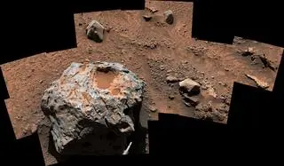Łazik Curiosity znalazł na Marsie meteoryt