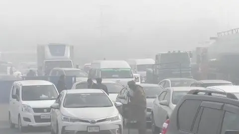 Zamknięty odcinek autostrady w Pendżabie