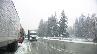 Spadło prawie pół metra śniegu. Megaburza zagraża Amerykanom