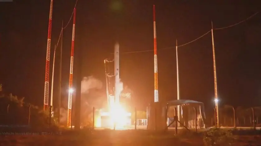 Rakieta rozbiła się 30 sekund po starcie