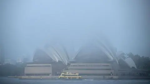 Gęsta mgła w Sydney