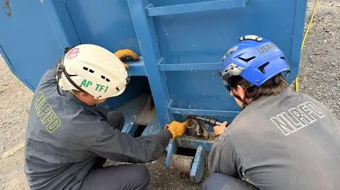 Dostali wezwanie o szperaczu w śmietniku, na miejscu zastali to