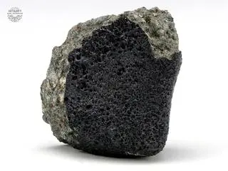 Fragment meteorytu z Poświętna