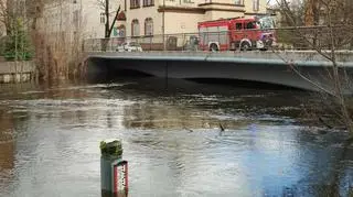 Wysoki poziom wody w rzece Słupia
