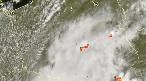 Wyładowania atmosferyczne nad Polską 