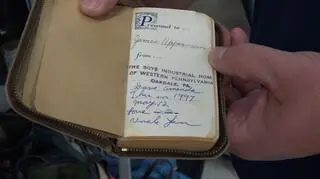 Huragan porwał Biblię. Znalazła się po 20 latach