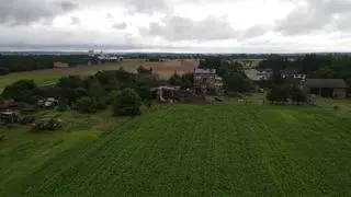Zniszczenia po burzy w m. Lutrowskie (pow. kłobucki)