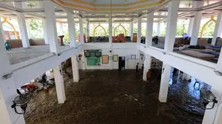 Skutki powodzi w Indonezji