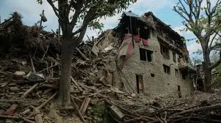 Zniszczenia po trzęsieniu ziemi w afgańskiej prowincji Kunar 