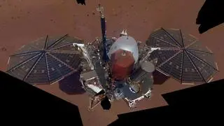 Selfie wykonane przez sondę InSight w grudniu 2018 roku