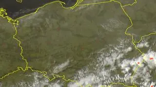 Wyładowania atmosferyczne nad Polską w piątek, godz. 17.45