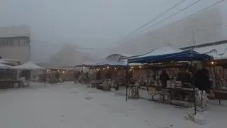 Mimo ekstremalnych mrozów życie w Jakucku toczy się jak zwykle