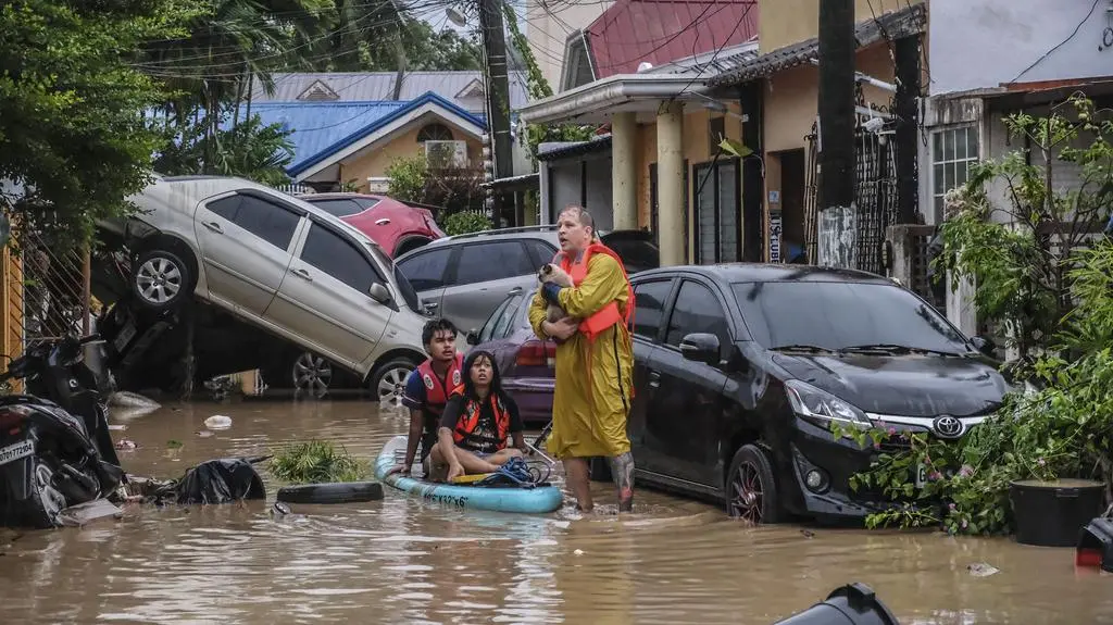 Tajfun Kalmaegi uderzył. Ofiary śmiertelne, rozległe powodzie