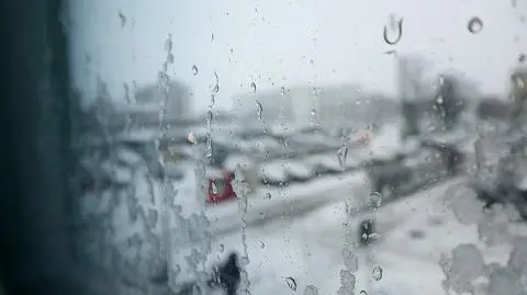 Pogoda na dziś: opady będą postępować od wschodu w głąb kraju