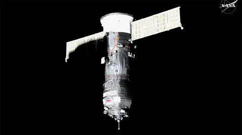 Progress 90 przed dokowaniem na ISS