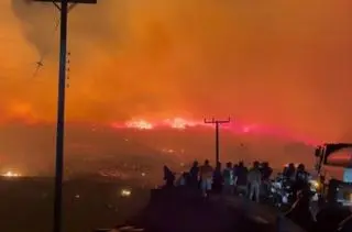 Pożar na wyspie Serifos 