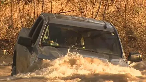 Służby w Oregonie uratowały 6-osobową rodzinę z zalanego auta