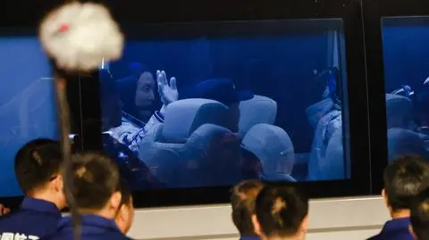 Start chińskiej misji Shenzhou-21