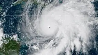 Huragan Melissa uderzył w Jamajkę. "Przyniesie katastrofalne zniszczenia"