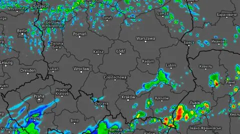 Silnie wypiętrzona komórka burzowa na krańcach południowo-wschodnich. Prognoza modelu numerycznego
