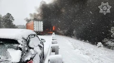 Pożar po karambolu w Arizonie