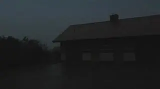 Pada, grzmi i błyska się