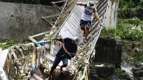 Skutki byrzy tropikalnej Yagi na Filipinach