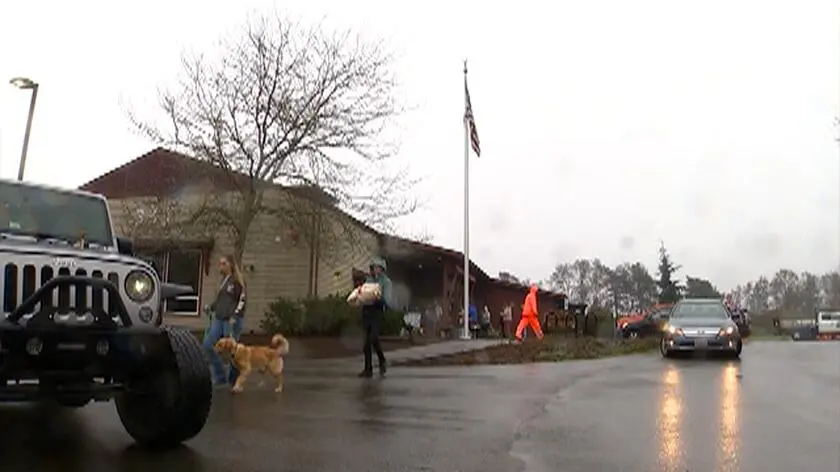 Schronisko zagrożone powodzią. Na pomoc ruszyli mieszkańcy