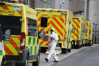 Kraje Europy wprowadzają obostrzenia w podróżowaniu