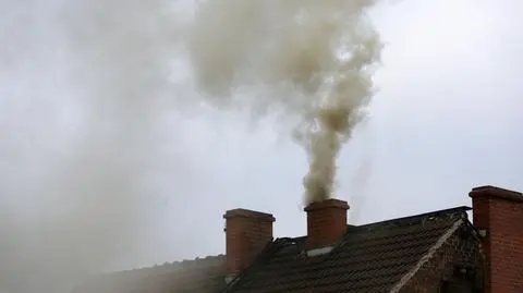 Bezpłatna komunikacja miejska oraz kolejowa, powodem smog