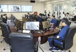 Ryzyko "megatrzęsienia" ziemi. Premier Japonii odwołał podróż zagraniczną