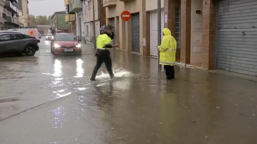 Niebezpiecznie w Hiszpanii. Powalone drzewa, zalane piwnice i garaże