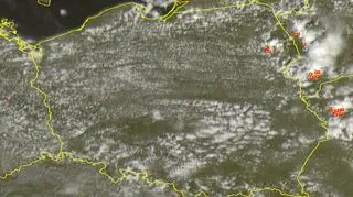 Wyładowania atmosferyczne nad Polską w piątek, godz. 16.55