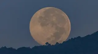 Pełnia Księżyca Bobrów 2025 - Nepal