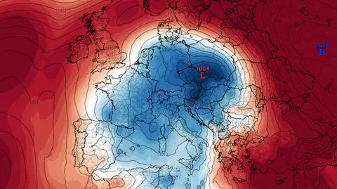 Deszczowy włoski niż u wrót Polski 24 marca. Prognoza odchylenia ciśnienia 